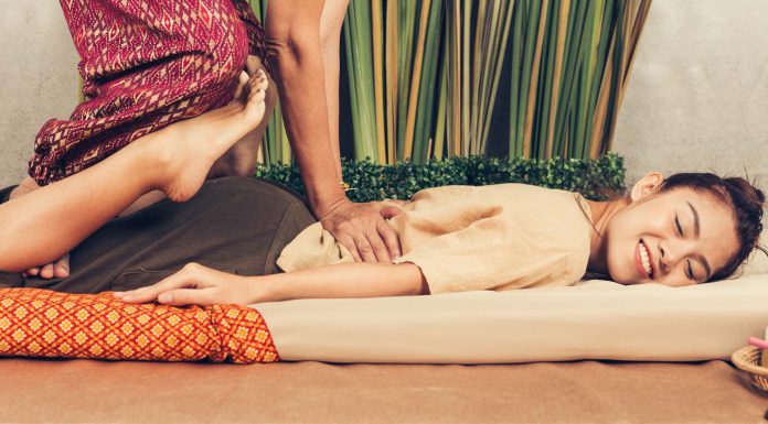 thefunkyturtle.com-thai-massage-koh-tao