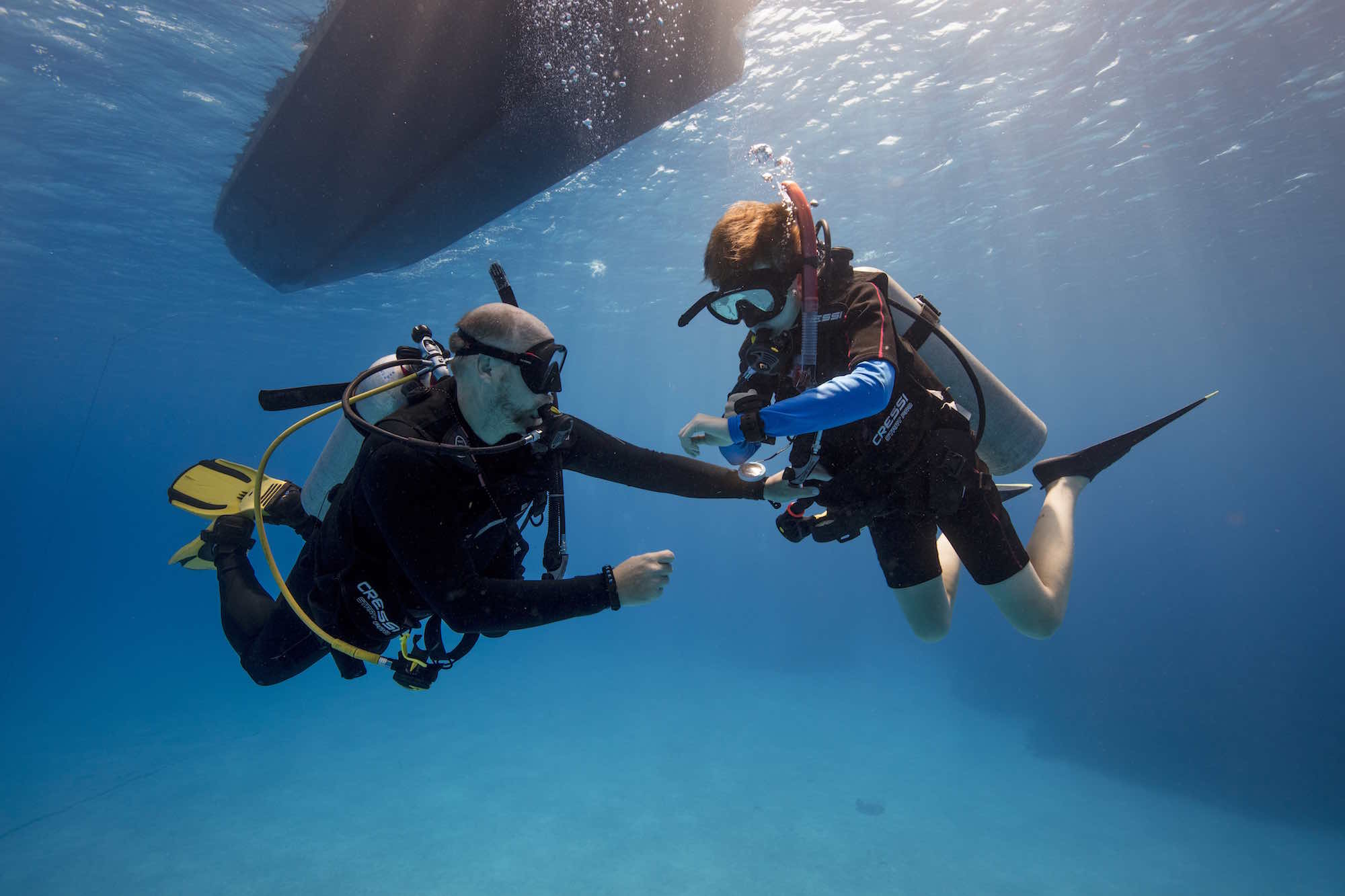 www.thefunkyturtle.com advanced diving courses for kids on koh tao