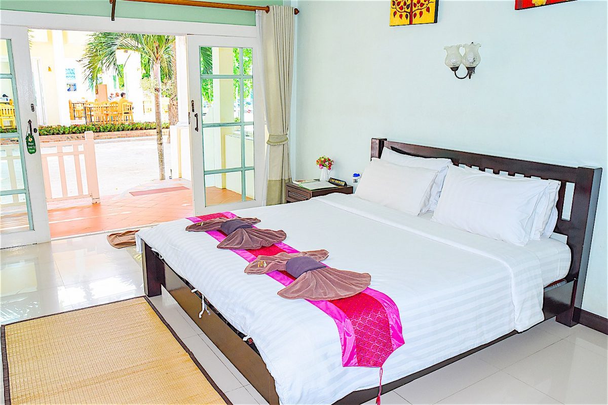 www.thefunkyturtle.com ananda villa hotel koh tao superior rooms