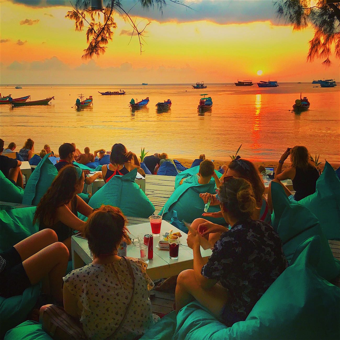 www.thefunkyturtle.com fizz beach lounge koh tao sunsets