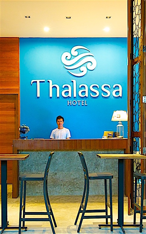 thefunkyturtle.com thalassa hotel sairee village koh tao