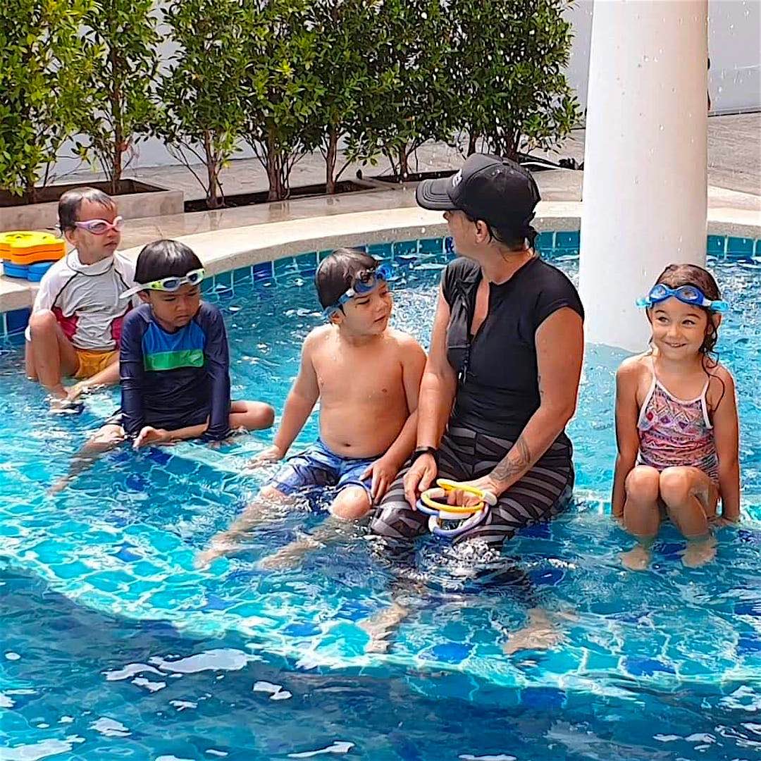 www.thefunkyturtle.com swimming lessons koh tao