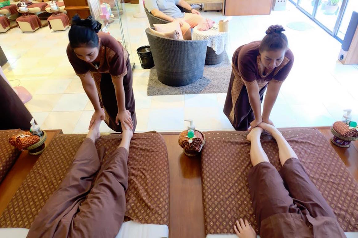 www.thefunkyturtle.com traditional thai massage koh tao