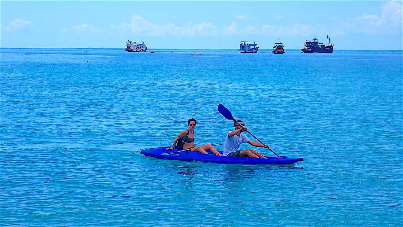 www.thefunkyturtle.com kayak saideng beach