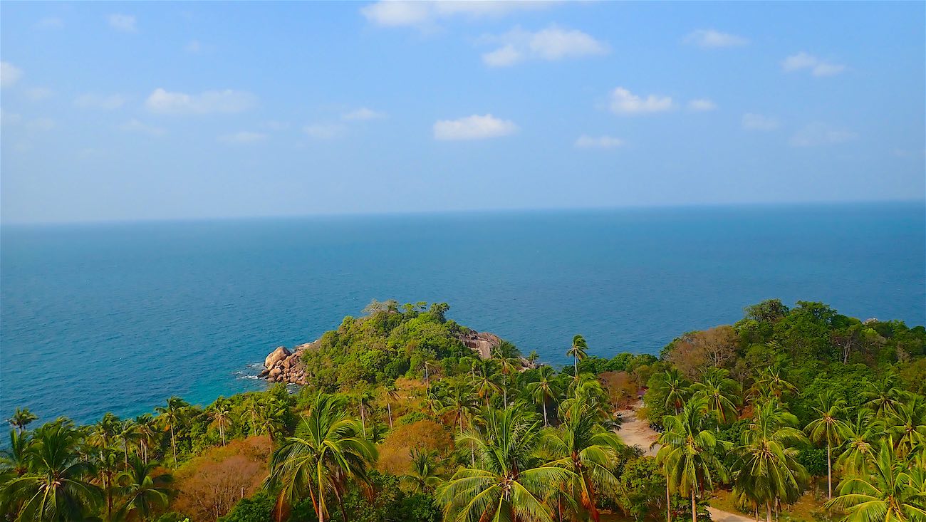 www.thefunkyturtle.com amazing coastal views at sainuan viewpoint koh tao