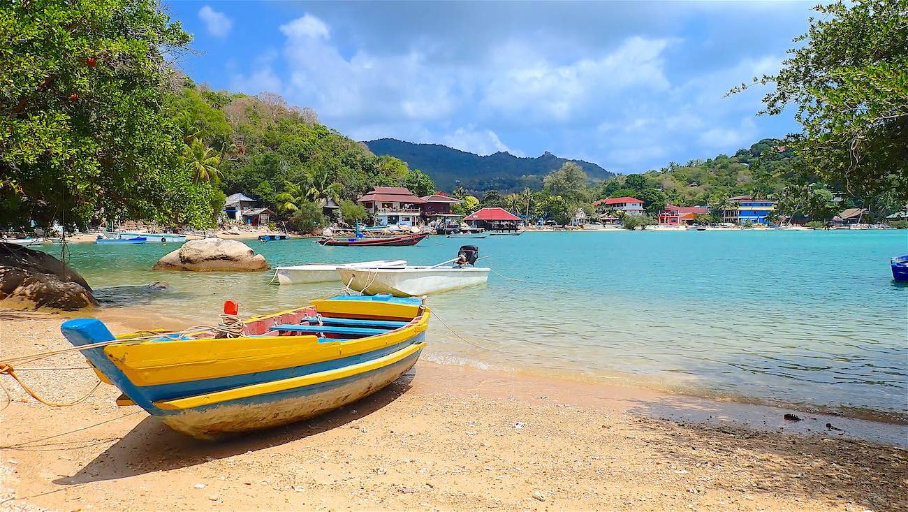 www.thefunkyturtle.com swimming saan jao beach koh tao