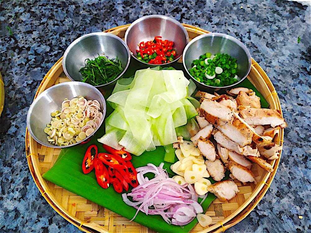 www.thefunkyturtle.com parawan thai cooking class koh tao ingredients