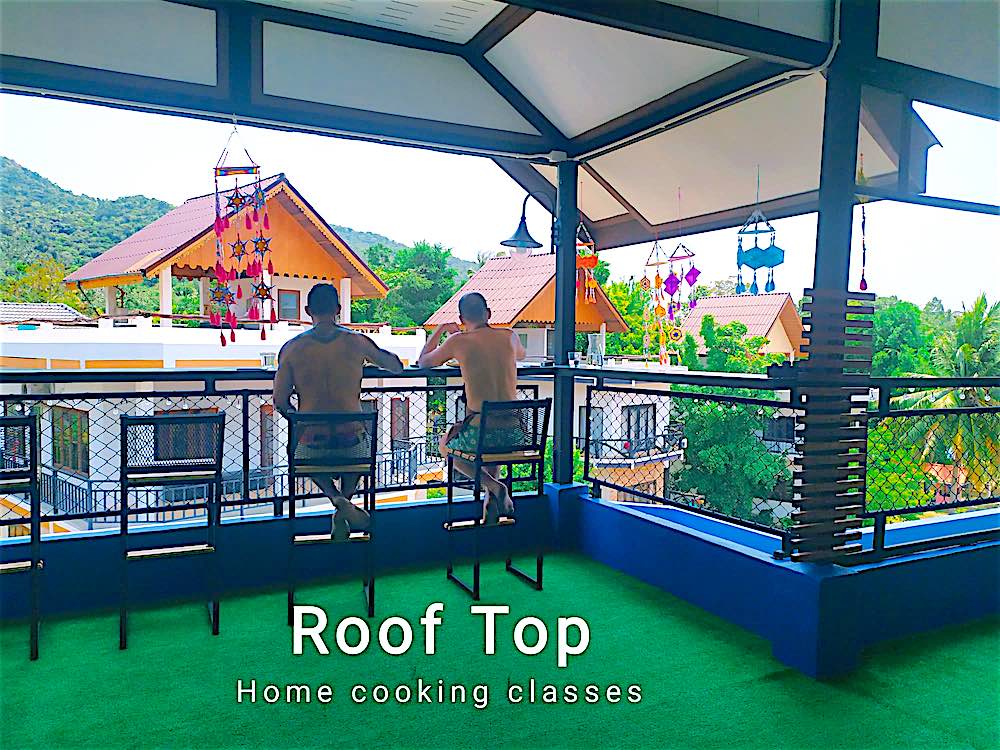 www.thefunkyturtle.com parawan thai cooking class koh tao roof top