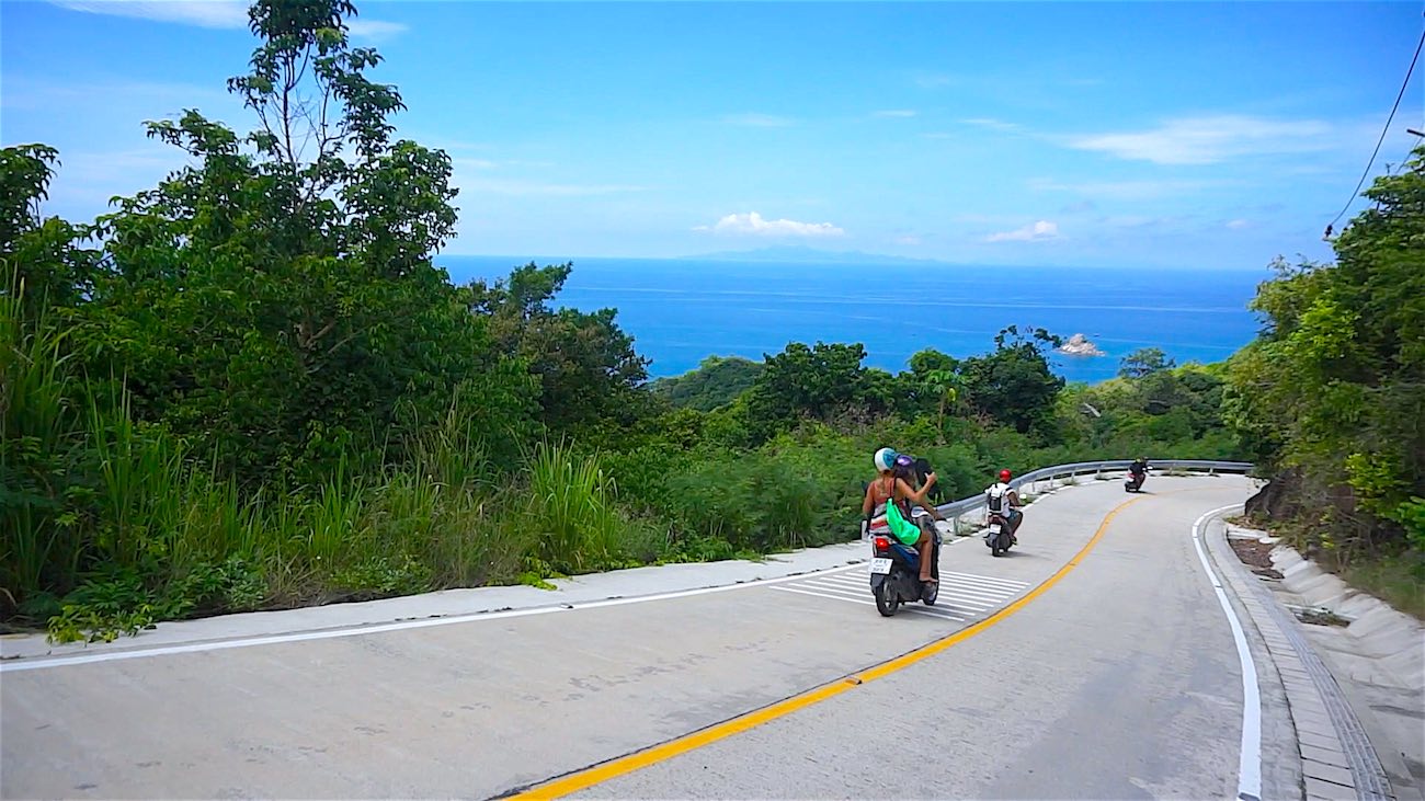 www.thefunkyturtle.com rent a scooter koh tao and be safe