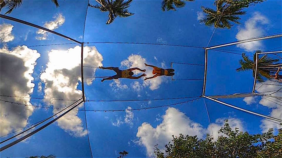 www.thefunkyturtle.com flying trapeze lessons koh tao