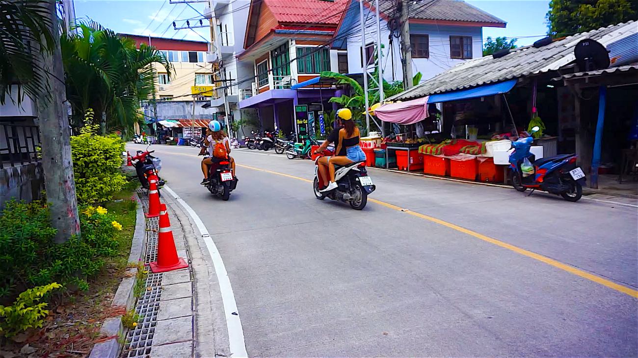 www.thefunkyturtle.com koh tao scooter rental